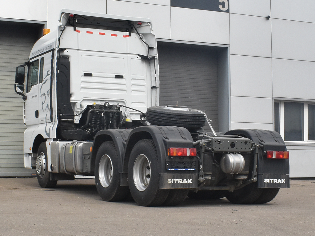 SITRAK C7H 6×4 АКПП ADR